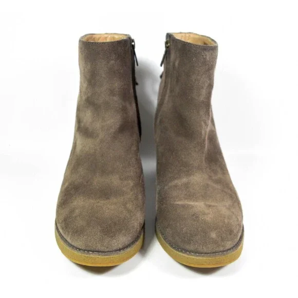 UGG Women's Brown Taupe Suede Corrine Ankle Boots Side Zip Size 9.5 - Picture 2 of 9